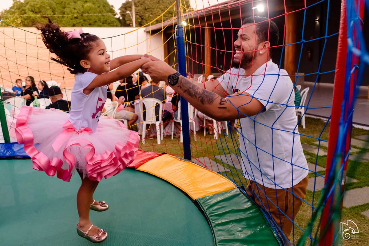 níver mia, aniversário infantil, 3 anos da mia, fotos do aniversário da mia, festinha infantil, festa em família, mauro louzada fotografia, sua história minhas fotos, fotógrafo aracruz, fotógrafo de casamento, fotógrafo de família, níver aracruz