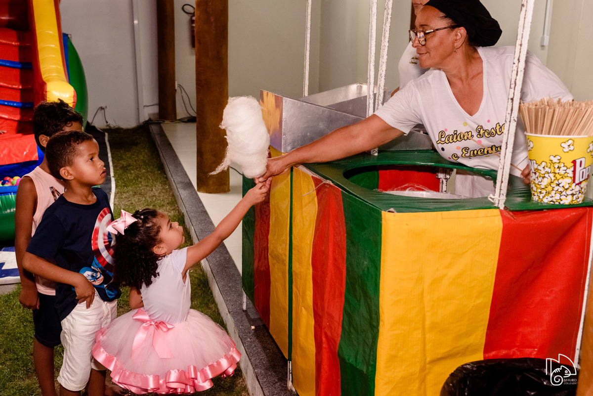 níver mia, aniversário infantil, 3 anos da mia, fotos do aniversário da mia, festinha infantil, festa em família, mauro louzada fotografia, sua história minhas fotos, fotógrafo aracruz, fotógrafo de casamento, fotógrafo de família, níver aracruz