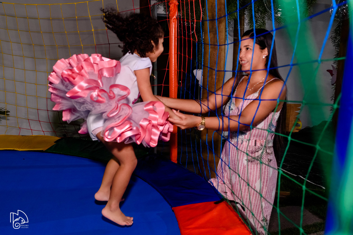 níver mia, aniversário infantil, 3 anos da mia, fotos do aniversário da mia, festinha infantil, festa em família, mauro louzada fotografia, sua história minhas fotos, fotógrafo aracruz, fotógrafo de casamento, fotógrafo de família, níver aracruz