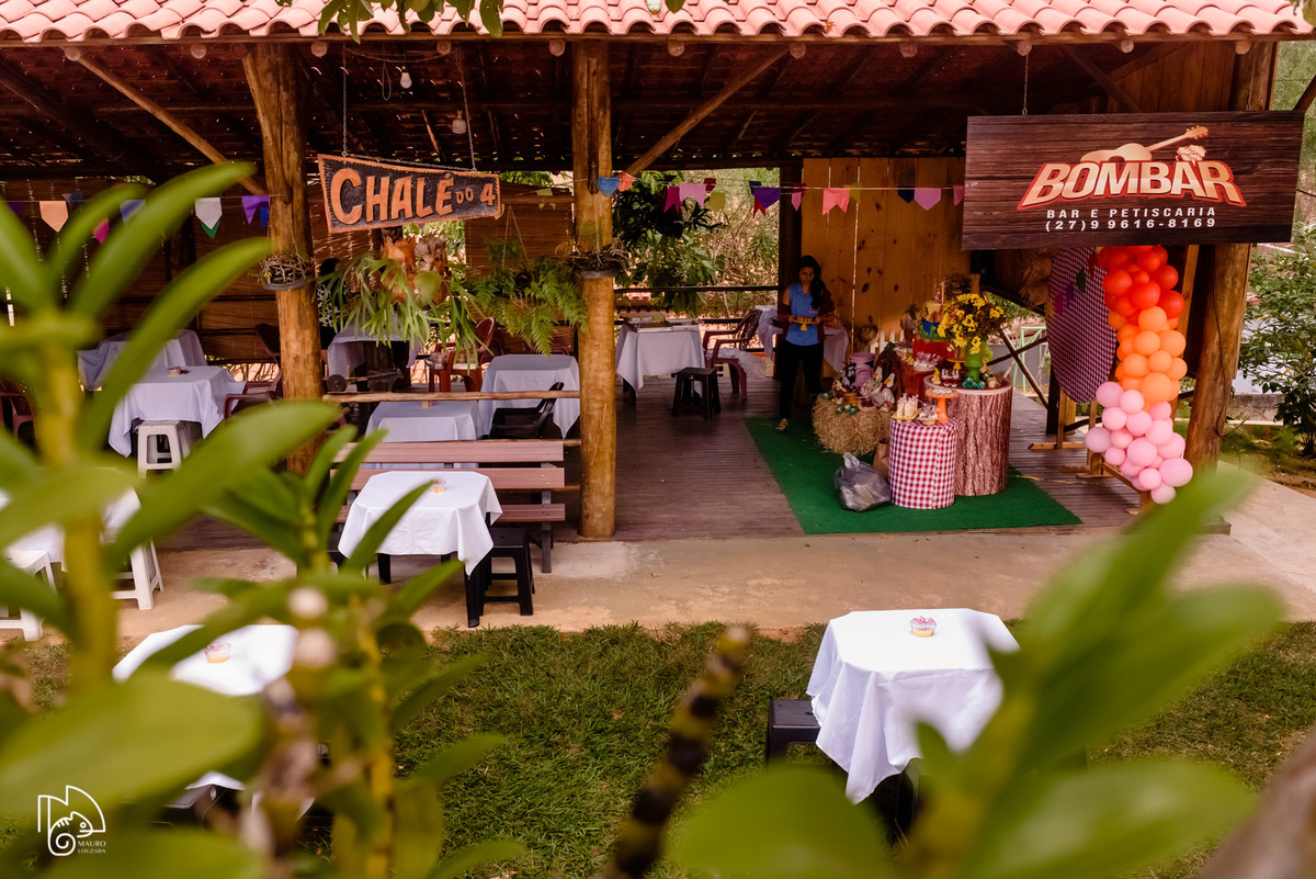 níver elis, aniversário infantil, 1 ano da elis, fotos do aniversário da elis, festinha infantil, festa em família, mauro louzada fotografia, sua história minhas fotos, fotógrafo aracruz, fotógrafo de casamento, fotógrafo de família, níver joão neiva