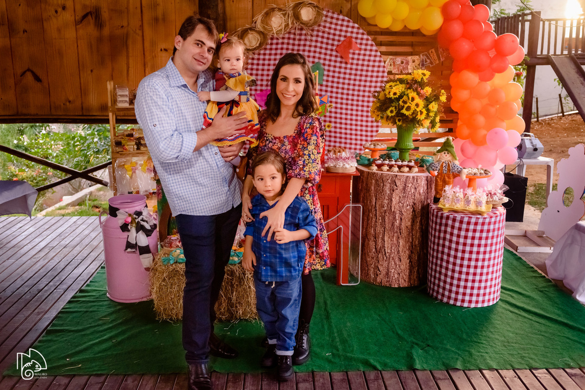 níver elis, aniversário infantil, 1 ano da elis, fotos do aniversário da elis, festinha infantil, festa em família, mauro louzada fotografia, sua história minhas fotos, fotógrafo aracruz, fotógrafo de casamento, fotógrafo de família, níver joão neiva