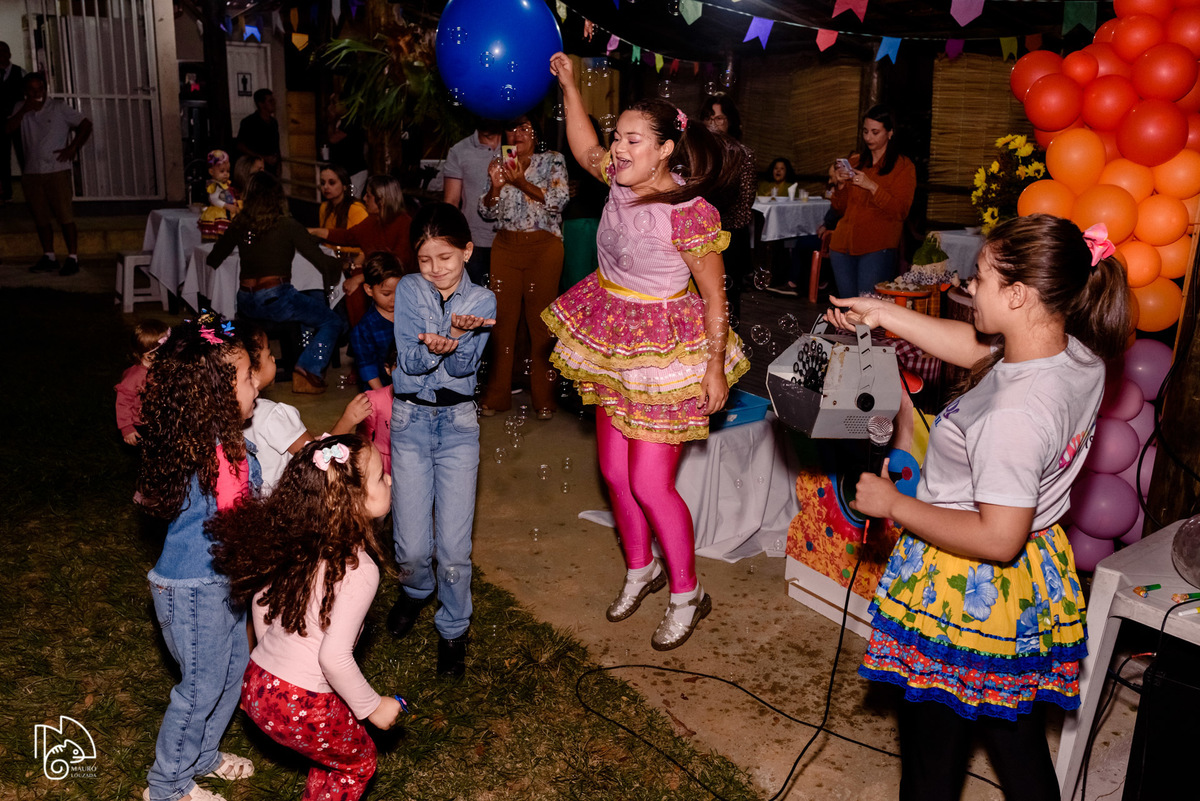 níver elis, aniversário infantil, 1 ano da elis, fotos do aniversário da elis, festinha infantil, festa em família, mauro louzada fotografia, sua história minhas fotos, fotógrafo aracruz, fotógrafo de casamento, fotógrafo de família, níver joão neiva
