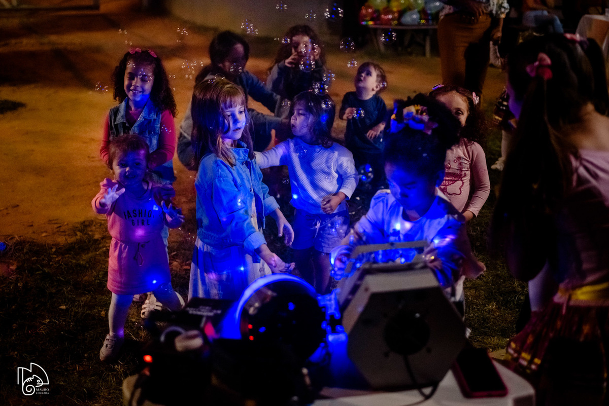 níver elis, aniversário infantil, 1 ano da elis, fotos do aniversário da elis, festinha infantil, festa em família, mauro louzada fotografia, sua história minhas fotos, fotógrafo aracruz, fotógrafo de casamento, fotógrafo de família, níver joão neiva