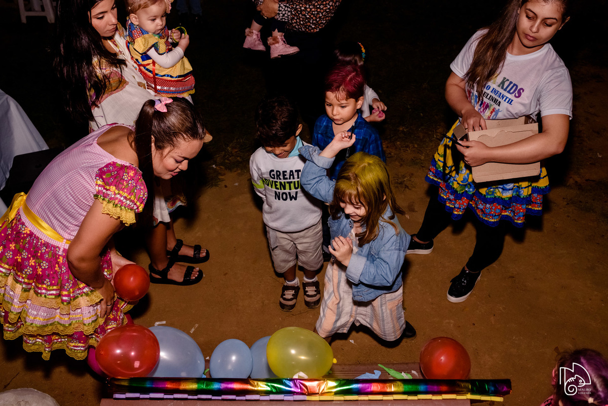 níver elis, aniversário infantil, 1 ano da elis, fotos do aniversário da elis, festinha infantil, festa em família, mauro louzada fotografia, sua história minhas fotos, fotógrafo aracruz, fotógrafo de casamento, fotógrafo de família, níver joão neiva