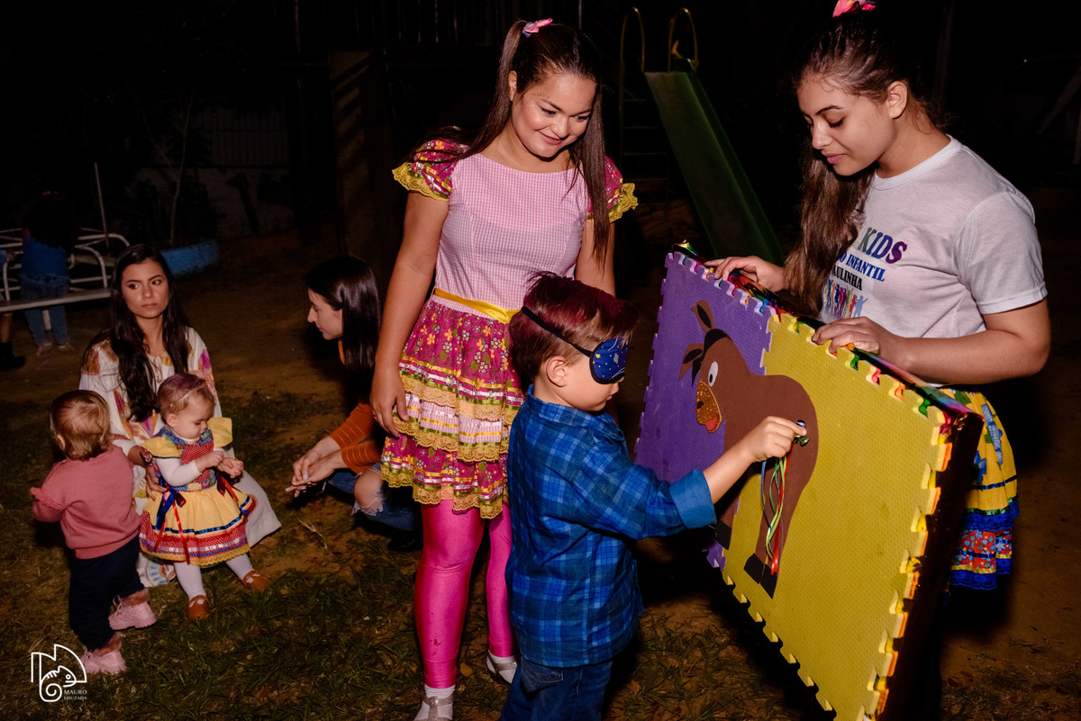 níver elis, aniversário infantil, 1 ano da elis, fotos do aniversário da elis, festinha infantil, festa em família, mauro louzada fotografia, sua história minhas fotos, fotógrafo aracruz, fotógrafo de casamento, fotógrafo de família, níver joão neiva