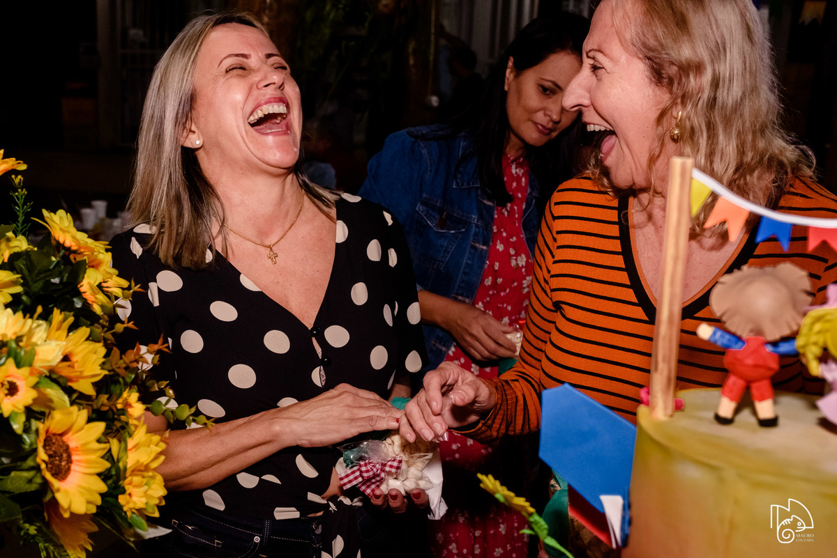 níver elis, aniversário infantil, 1 ano da elis, fotos do aniversário da elis, festinha infantil, festa em família, mauro louzada fotografia, sua história minhas fotos, fotógrafo aracruz, fotógrafo de casamento, fotógrafo de família, níver joão neiva