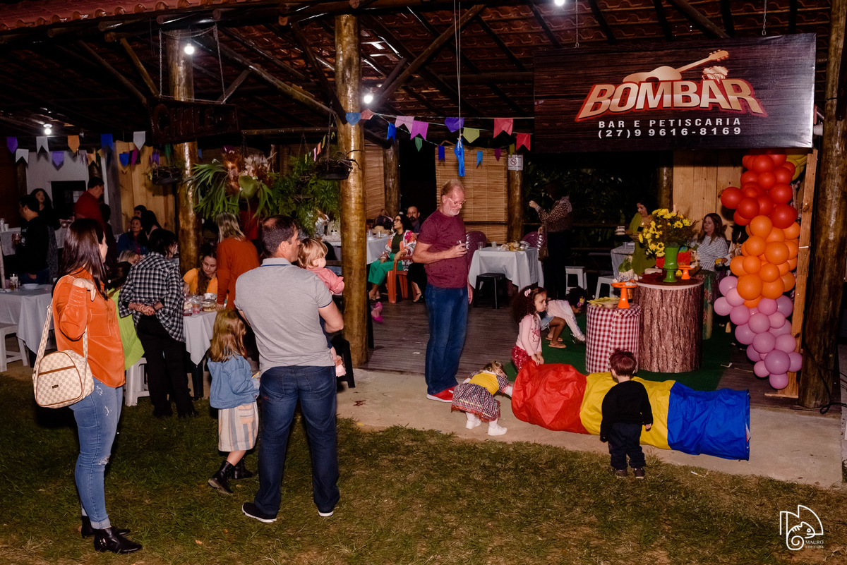 níver elis, aniversário infantil, 1 ano da elis, fotos do aniversário da elis, festinha infantil, festa em família, mauro louzada fotografia, sua história minhas fotos, fotógrafo aracruz, fotógrafo de casamento, fotógrafo de família, níver joão neiva