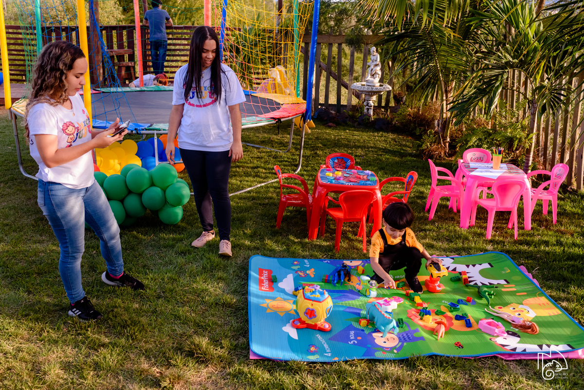 níver lucca, aniversário infantil, 3 anos do lucca, fotos do aniversário do lucca, festinha infantil, festa em família, mauro louzada fotografia, sua história minhas fotos, fotógrafo aracruz, fotógrafo de casamento, fotógrafo de família, níver aracruz