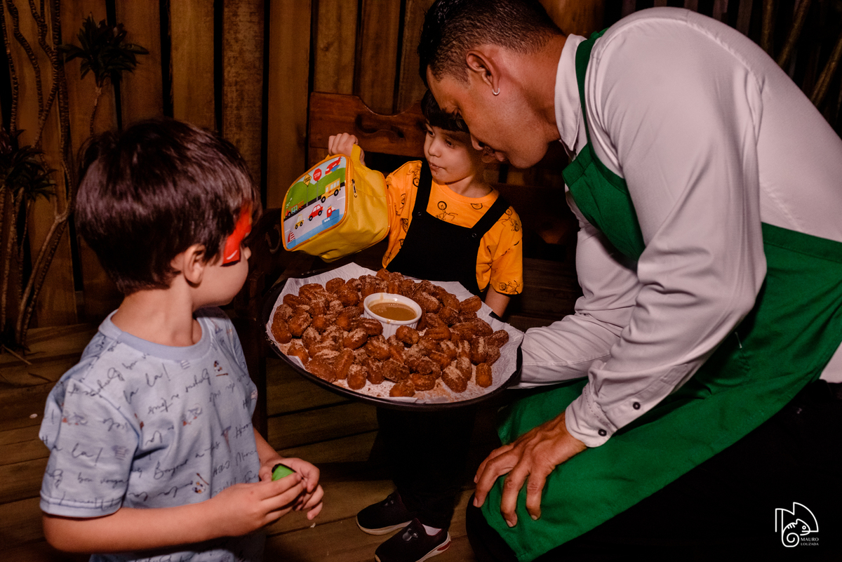 níver lucca, aniversário infantil, 3 anos do lucca, fotos do aniversário do lucca, festinha infantil, festa em família, mauro louzada fotografia, sua história minhas fotos, fotógrafo aracruz, fotógrafo de casamento, fotógrafo de família, níver aracruz