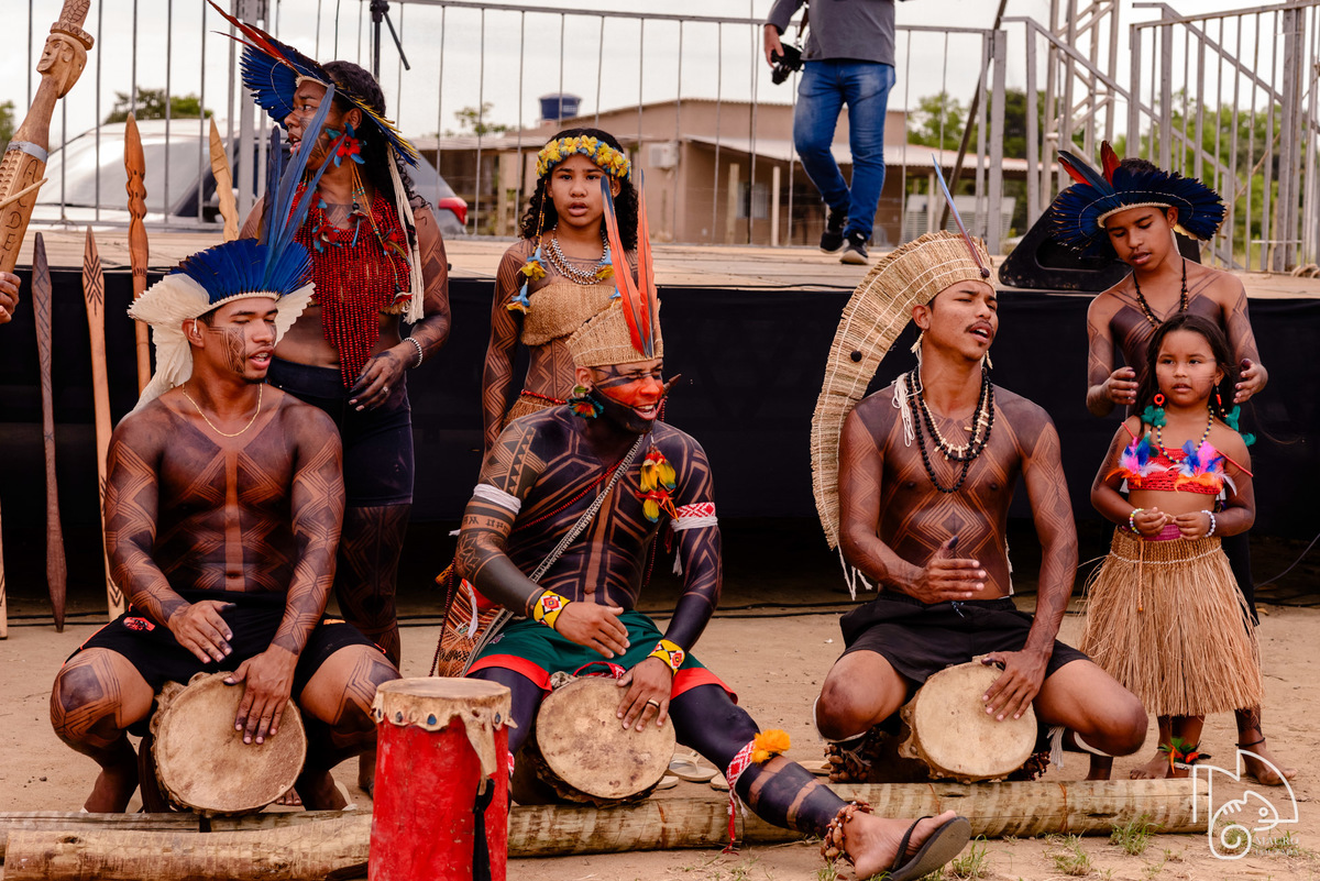 dias dos povos indígenas, festa indígena, aldeia indígena irajá, fotos do dia dos povos indígenas, povos originários, festa na aldeia irajá, povos tupiniquim, juventude tupiniquim, mauro louzada fotografia, sua história minhas fotos, fotógrafo aracruz