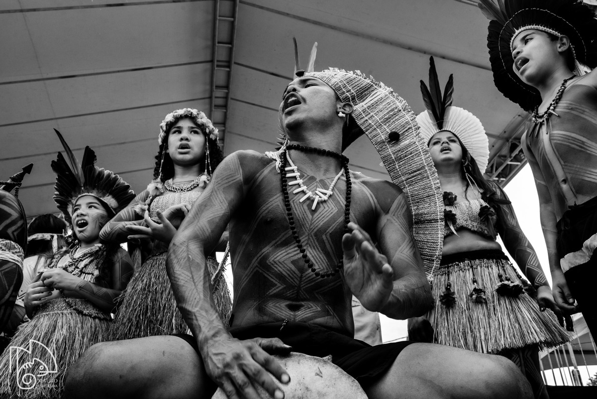 dias dos povos indígenas, festa indígena, aldeia indígena irajá, fotos do dia dos povos indígenas, povos originários, festa na aldeia irajá, povos tupiniquim, juventude tupiniquim, mauro louzada fotografia, sua história minhas fotos, fotógrafo aracruz