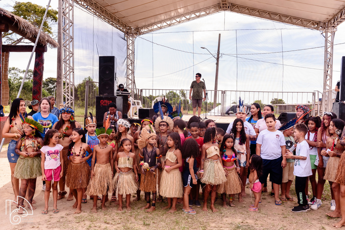 dias dos povos indígenas, festa indígena, aldeia indígena irajá, fotos do dia dos povos indígenas, povos originários, festa na aldeia irajá, povos tupiniquim, juventude tupiniquim, mauro louzada fotografia, sua história minhas fotos, fotógrafo aracruz