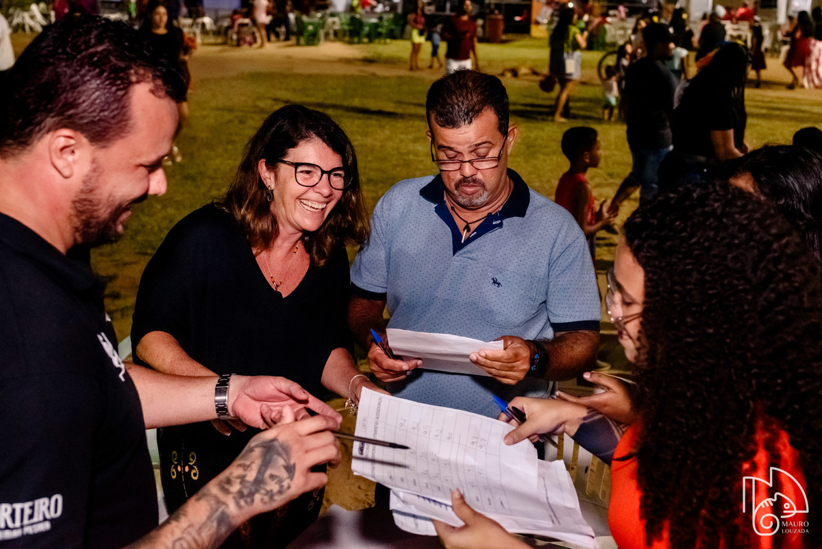 dias dos povos indígenas, festa indígena, aldeia indígena irajá, fotos do dia dos povos indígenas, povos originários, festa na aldeia irajá, povos tupiniquim, juventude tupiniquim, mauro louzada fotografia, sua história minhas fotos, fotógrafo aracruz