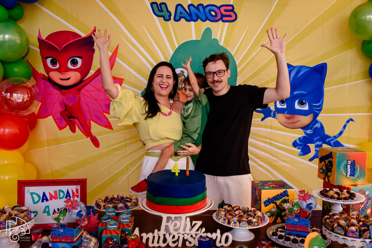 níver daniel, aniversário infantil, 4 anos do daniel, fotos do aniversário do daniel, níver em vila velha, festinha infantil, festa em família, mauro louzada fotografia, sua história minhas fotos, fotógrafo aracruz, fotógrafo de família