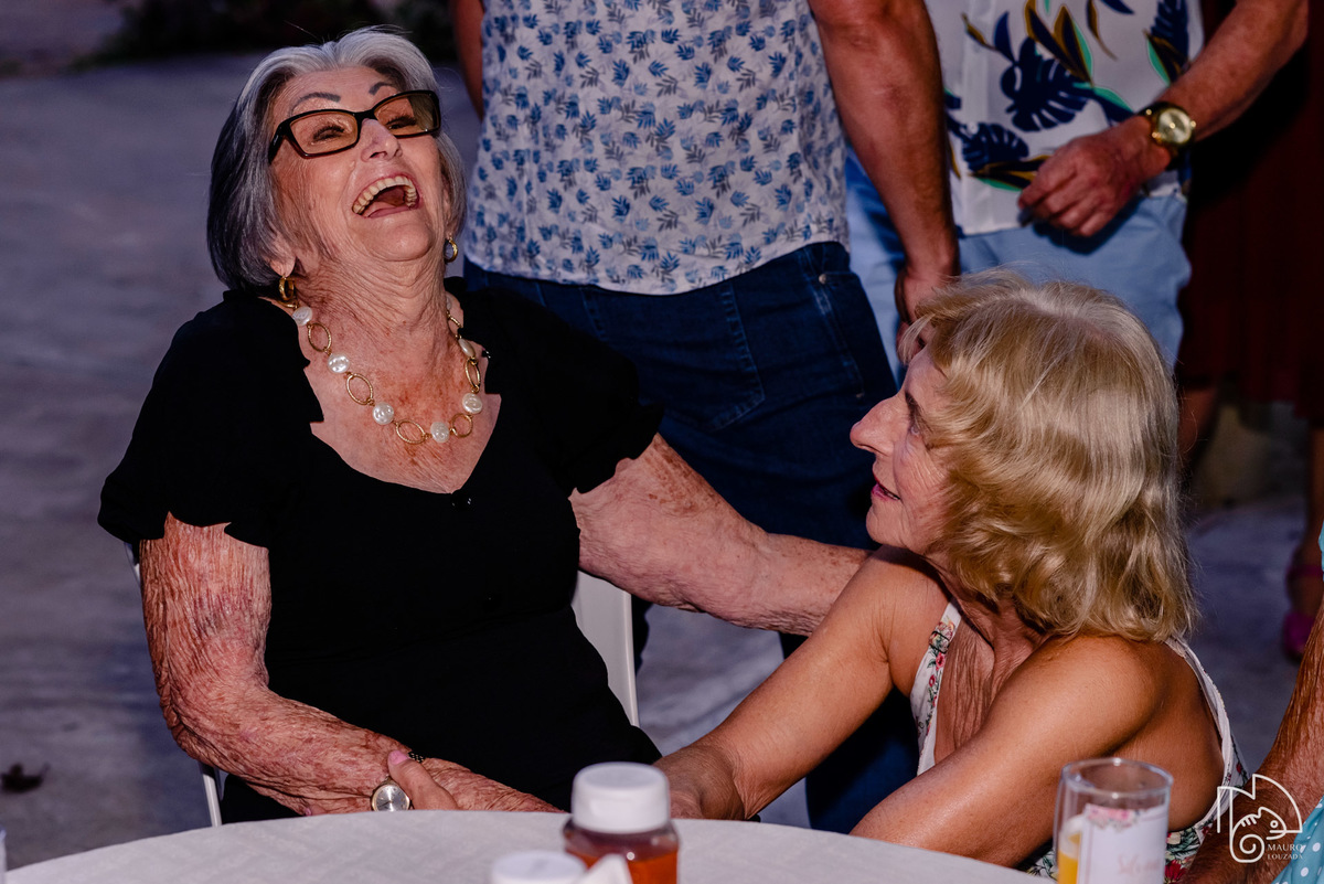 silvina demuner, d. silvina fez 89, níver silvina demuner, família demuner, fotos do aniversário da silvina demuner, festa em ibiraçú, cerimonial conti della, mauro louzada fotografia, sua história minhas fotos, fotógrafo aracruz, fotografia documental, 