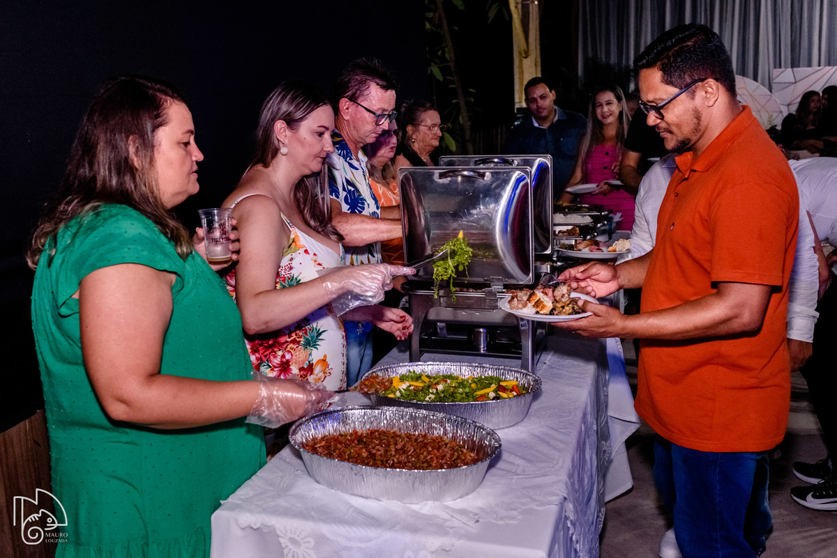 silvina demuner, d. silvina fez 89, níver silvina demuner, família demuner, fotos do aniversário da silvina demuner, festa em ibiraçú, cerimonial conti della, mauro louzada fotografia, sua história minhas fotos, fotógrafo aracruz, fotografia documental, 