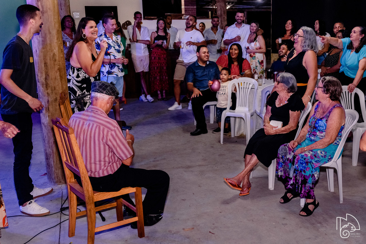silvina demuner, d. silvina fez 89, níver silvina demuner, família demuner, fotos do aniversário da silvina demuner, festa em ibiraçú, cerimonial conti della, mauro louzada fotografia, sua história minhas fotos, fotógrafo aracruz, fotografia documental, 
