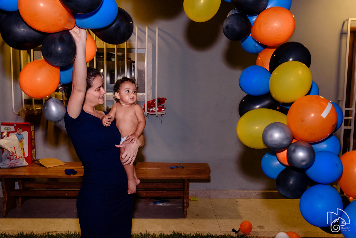 níver pedro, aniversário infantil, 1 ano do pedro, fotos do aniversário do pedro, festinha infantil, festa em família, mauro louzada fotografia, sua história minhas fotos, fotógrafo aracruz, fotógrafo de casamento, fotógrafo de família, níver aracruz