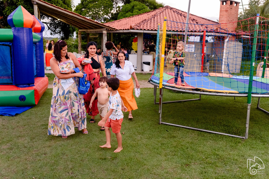 níver henrique, níver infantil, 4 anos do henrique, fotos do aniversário do henrique,  clube da orla, festa em família, mauro louzada fotografia, sua história minhas fotos, fotógrafo aracruz, fotógrafo de casamento, fotógrafo de família, níver aracruz