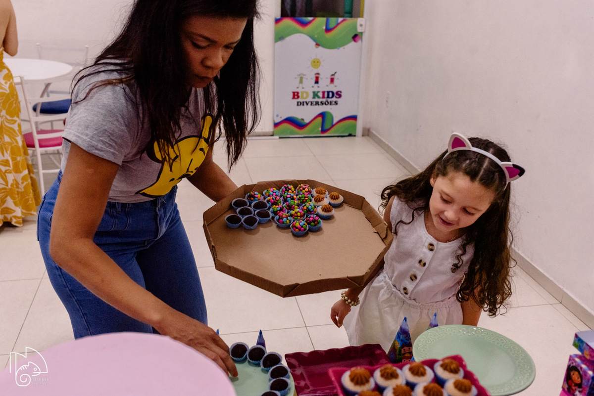 níver alice, aniversário infantil, 6 anos da alice, fotos do aniversário da alice, festinha infantil, festa em família, mauro louzada fotografia, sua história minhas fotos, fotógrafo aracruz, fotógrafo de casamento, fotógrafo de família, níver aracruz