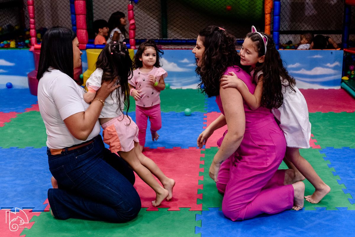 níver alice, aniversário infantil, 6 anos da alice, fotos do aniversário da alice, festinha infantil, festa em família, mauro louzada fotografia, sua história minhas fotos, fotógrafo aracruz, fotógrafo de casamento, fotógrafo de família, níver aracruz