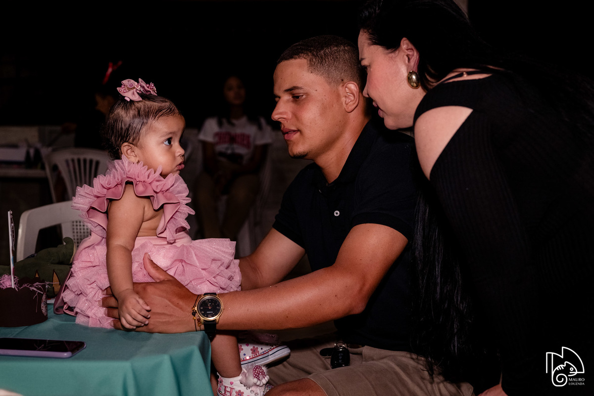 níver heloisa, aniversário infantil, 1 ano da heloisa, fotos do aniversário da heloisa, festa infantil, festa em família, mauro louzada fotografia, sua história minhas fotos, fotógrafo aracruz, fotógrafo de casamento, fotógrafo de família, níver aracruz