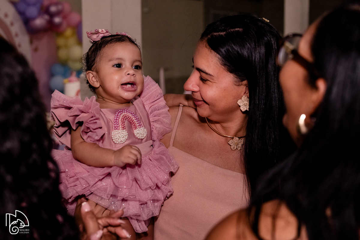 níver heloisa, aniversário infantil, 1 ano da heloisa, fotos do aniversário da heloisa, festa infantil, festa em família, mauro louzada fotografia, sua história minhas fotos, fotógrafo aracruz, fotógrafo de casamento, fotógrafo de família, níver aracruz
