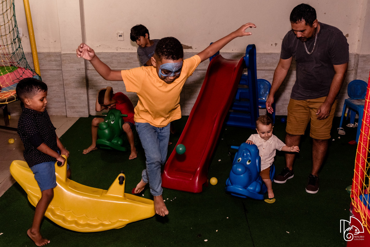 níver heloisa, aniversário infantil, 1 ano da heloisa, fotos do aniversário da heloisa, festa infantil, festa em família, mauro louzada fotografia, sua história minhas fotos, fotógrafo aracruz, fotógrafo de casamento, fotógrafo de família, níver aracruz
