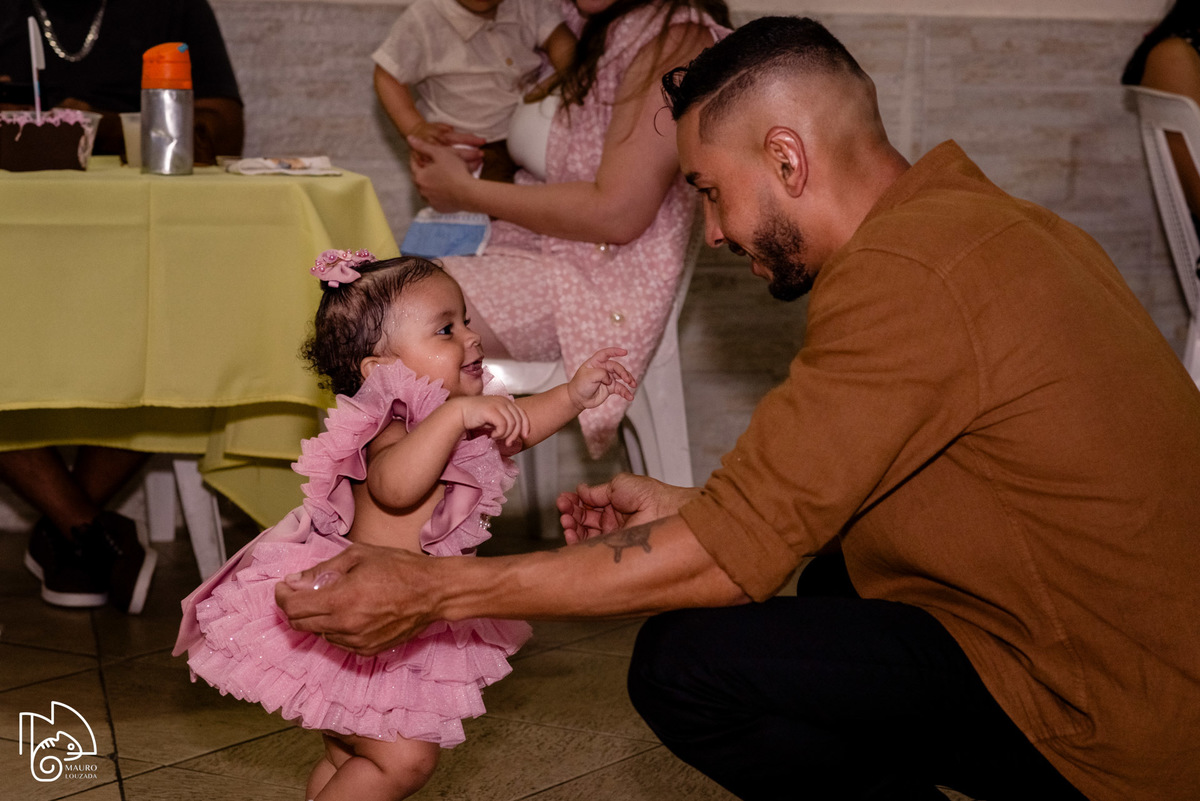 níver heloisa, aniversário infantil, 1 ano da heloisa, fotos do aniversário da heloisa, festa infantil, festa em família, mauro louzada fotografia, sua história minhas fotos, fotógrafo aracruz, fotógrafo de casamento, fotógrafo de família, níver aracruz