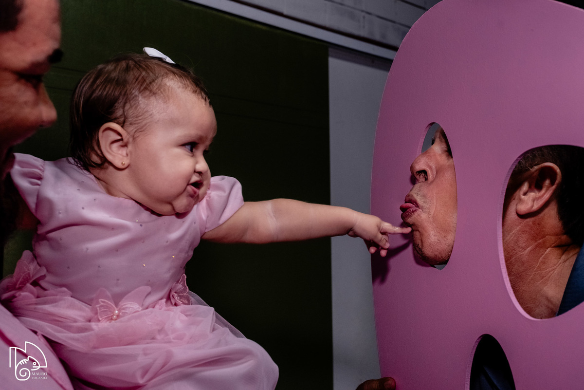 níver maite, aniversário infantil, 1 ano da maite, fotos do aniversário da maite, festa infantil, festa em família, mauro louzada fotografia, sua história minhas fotos, fotógrafo aracruz, fotógrafo de casamento, fotógrafo de família, níver aracruz