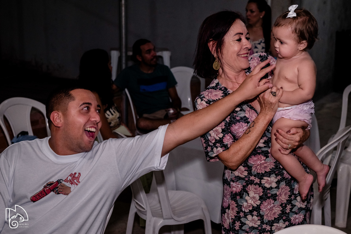 níver maite, aniversário infantil, 1 ano da maite, fotos do aniversário da maite, festa infantil, festa em família, mauro louzada fotografia, sua história minhas fotos, fotógrafo aracruz, fotógrafo de casamento, fotógrafo de família, níver aracruz