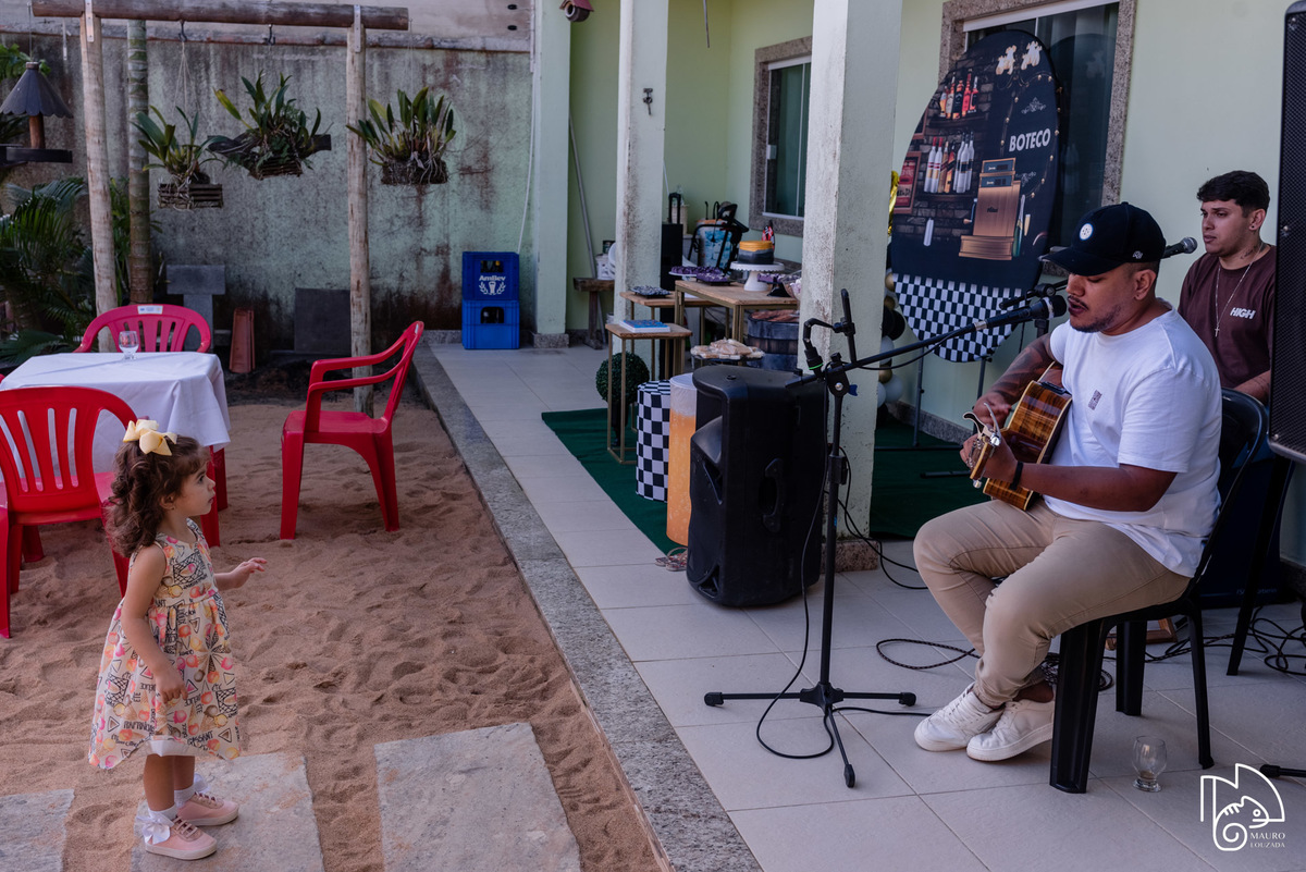Aniversário Carlos Leite, fotos da festa do Carlos, família do Carlos, Festa em Putiri, Festa na casa de praia, Carlos e Ângela, Mauro Louzada Fotografia, Sua história minhas fotos, Fotografia documental, Fotógrafo de família, Fotógrafo Aracruz