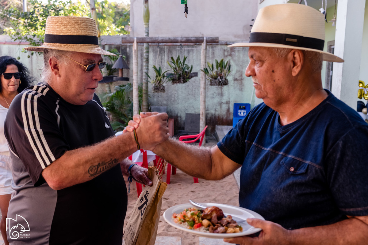 Aniversário Carlos Leite, fotos da festa do Carlos, família do Carlos, Festa em Putiri, Festa na casa de praia, Carlos e Ângela, Mauro Louzada Fotografia, Sua história minhas fotos, Fotografia documental, Fotógrafo de família, Fotógrafo Aracruz