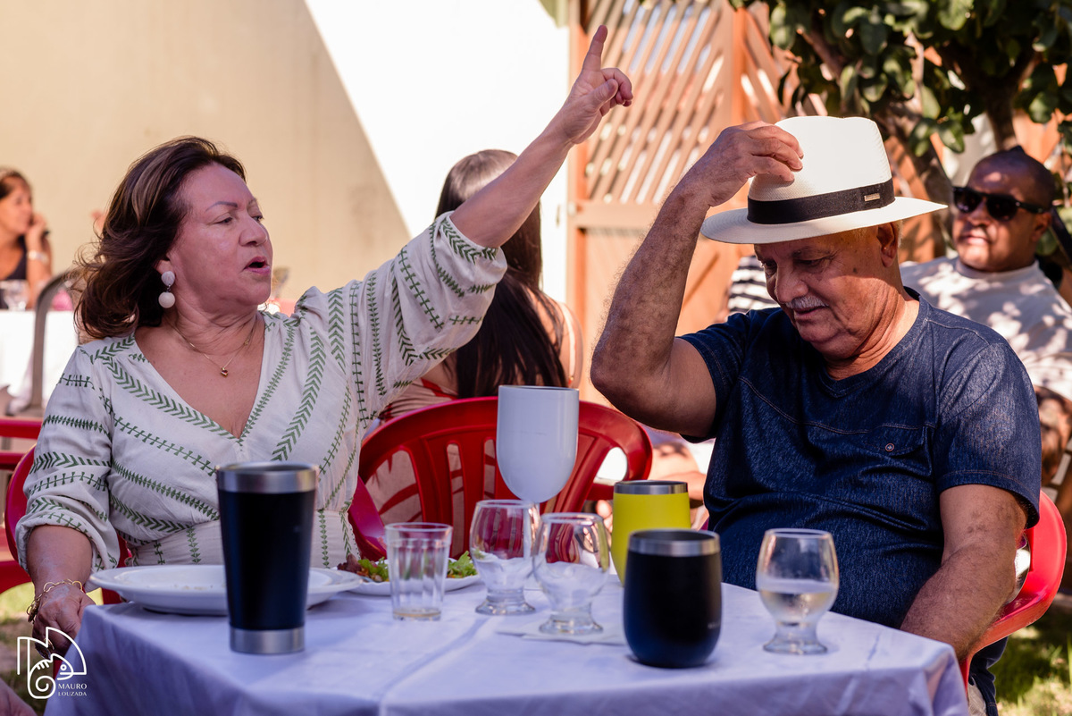 Aniversário Carlos Leite, fotos da festa do Carlos, família do Carlos, Festa em Putiri, Festa na casa de praia, Carlos e Ângela, Mauro Louzada Fotografia, Sua história minhas fotos, Fotografia documental, Fotógrafo de família, Fotógrafo Aracruz