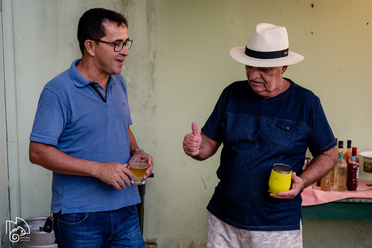 Aniversário Carlos Leite, fotos da festa do Carlos, família do Carlos, Festa em Putiri, Festa na casa de praia, Carlos e Ângela, Mauro Louzada Fotografia, Sua história minhas fotos, Fotografia documental, Fotógrafo de família, Fotógrafo Aracruz