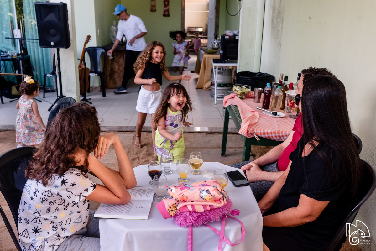 Aniversário Carlos Leite, fotos da festa do Carlos, família do Carlos, Festa em Putiri, Festa na casa de praia, Carlos e Ângela, Mauro Louzada Fotografia, Sua história minhas fotos, Fotografia documental, Fotógrafo de família, Fotógrafo Aracruz