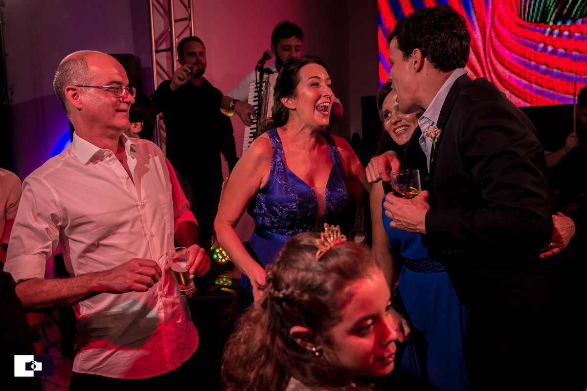 Casamento-Vila Velha-Roberta-Fábio-CasadiLucca