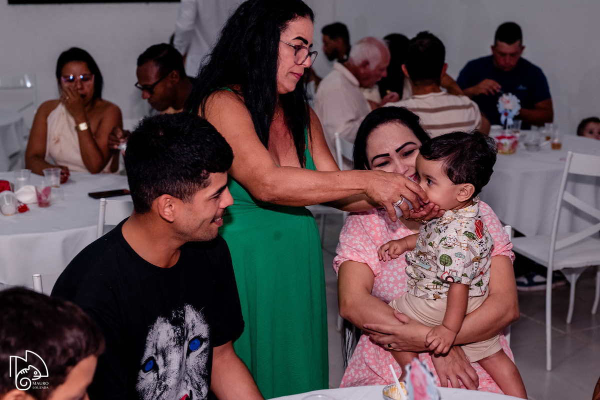 níver Lucca Toni, aniversário infantil, 1 ano do Lucca Toni, fotos do aniversário do Lucca Toni, festa infantil, festa em família, mauro louzada fotografia, sua história minhas fotos, fotógrafo aracruz, fotógrafo de casamento, fotógrafo de família