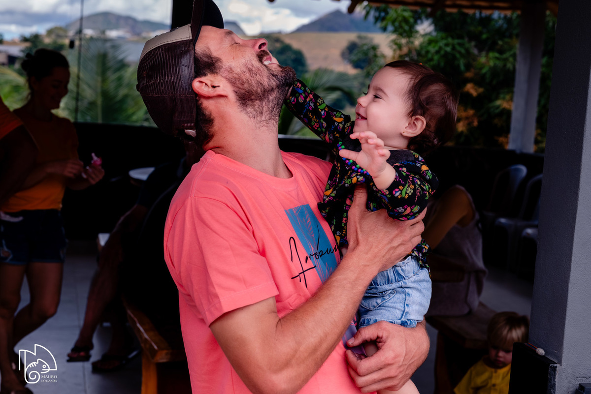 níver Elaini, aniversário infantil, 1 ano da Elaini, fotos do aniversário da Elaini, festa infantil, festa em família, festa no campo, mauro louzada fotografia, sua história minhas fotos, fotógrafo aracruz, fotógrafo de casamento, fotógrafo de família