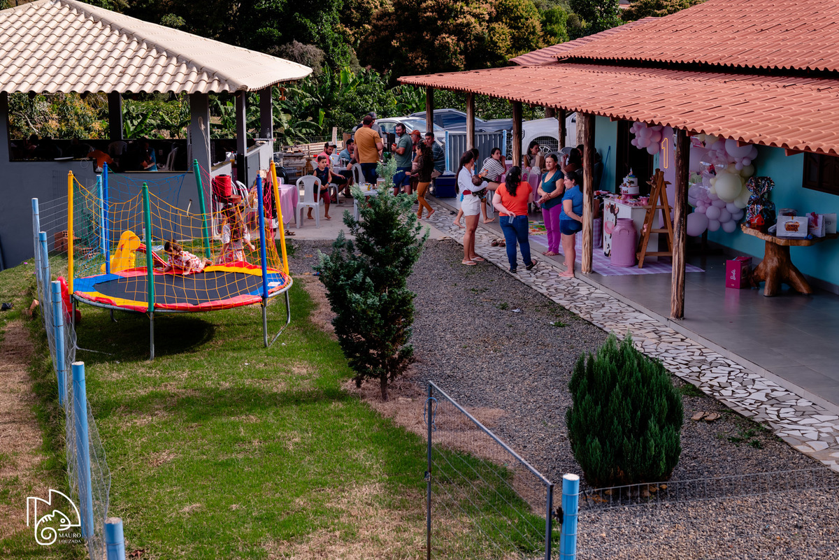 níver Elaini, aniversário infantil, 1 ano da Elaini, fotos do aniversário da Elaini, festa infantil, festa em família, festa no campo, mauro louzada fotografia, sua história minhas fotos, fotógrafo aracruz, fotógrafo de casamento, fotógrafo de família
