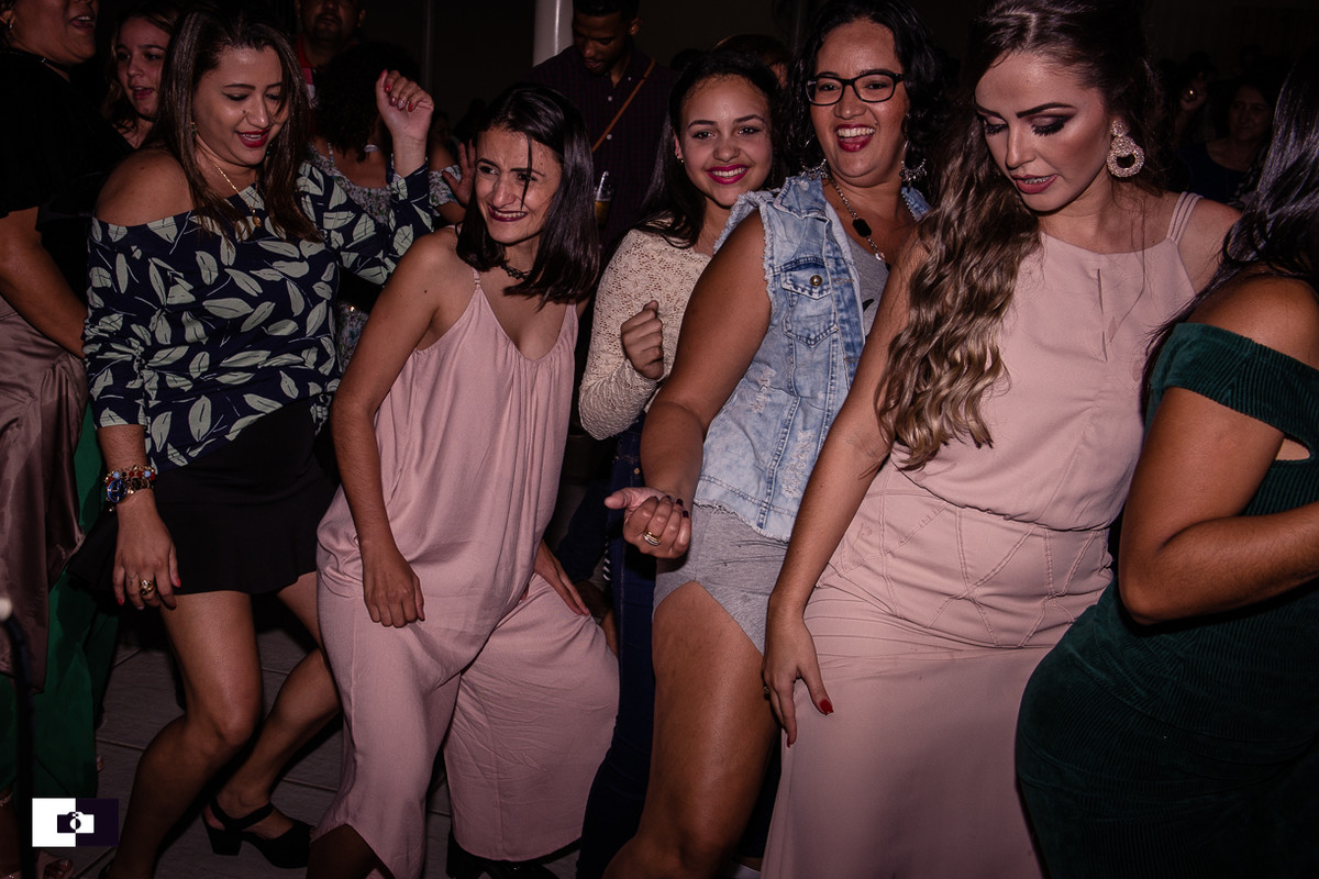 Chá bar Mayane e Xandy em Linhares