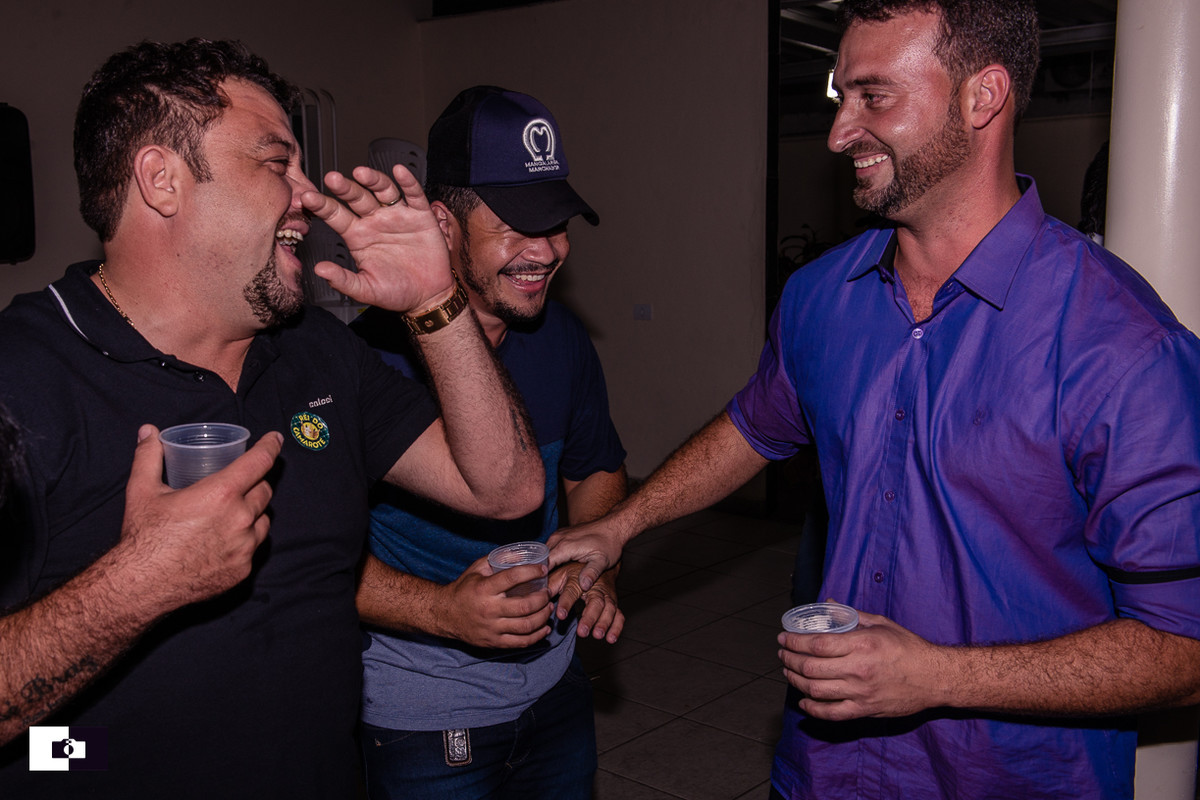 Chá bar Mayane e Xandy em Linhares