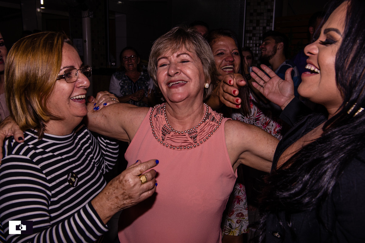 Chá bar Mayane e Xandy em Linhares