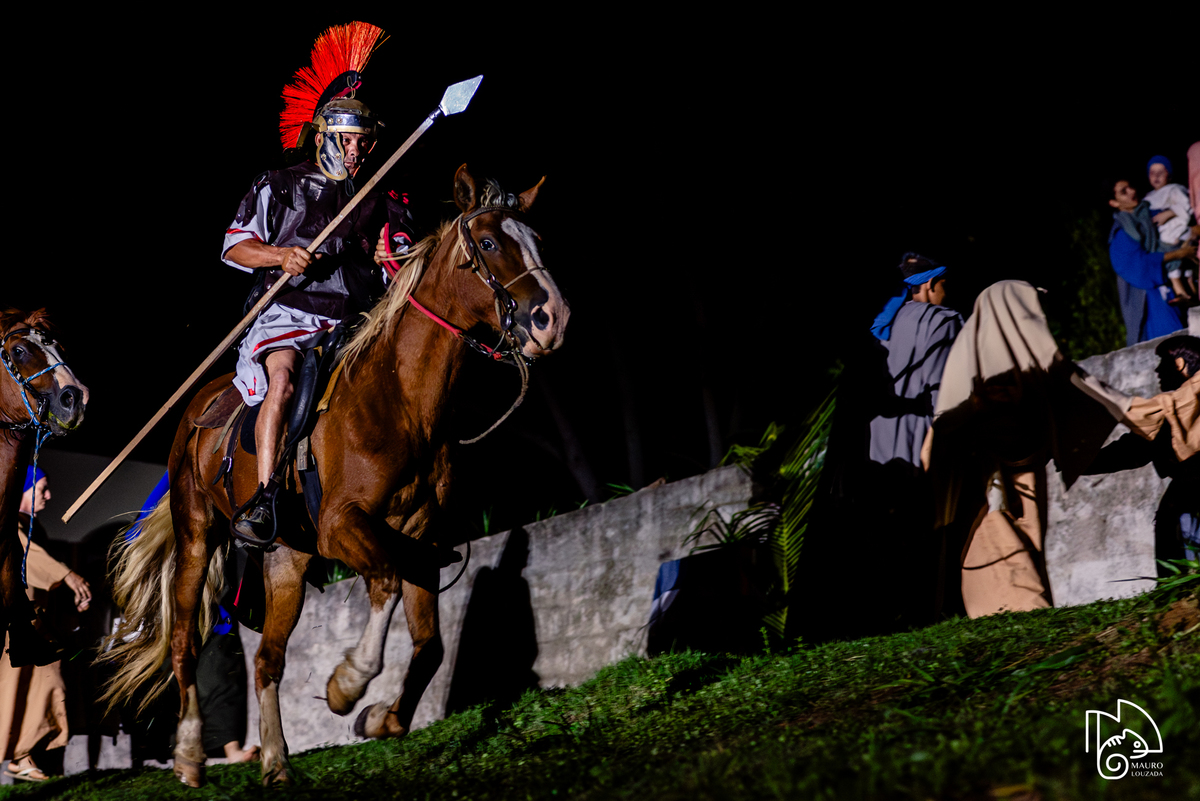 encenação-teatro-sacro-jesus-o-nazareno-2025-guaraná-aracruz-espirito-santo-es-paixão-de-cristo-mauro-louzada-fotografia