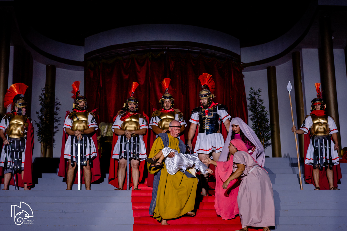 encenação-teatro-sacro-jesus-o-nazareno-2025-guaraná-aracruz-espirito-santo-es-paixão-de-cristo-mauro-louzada-fotografia