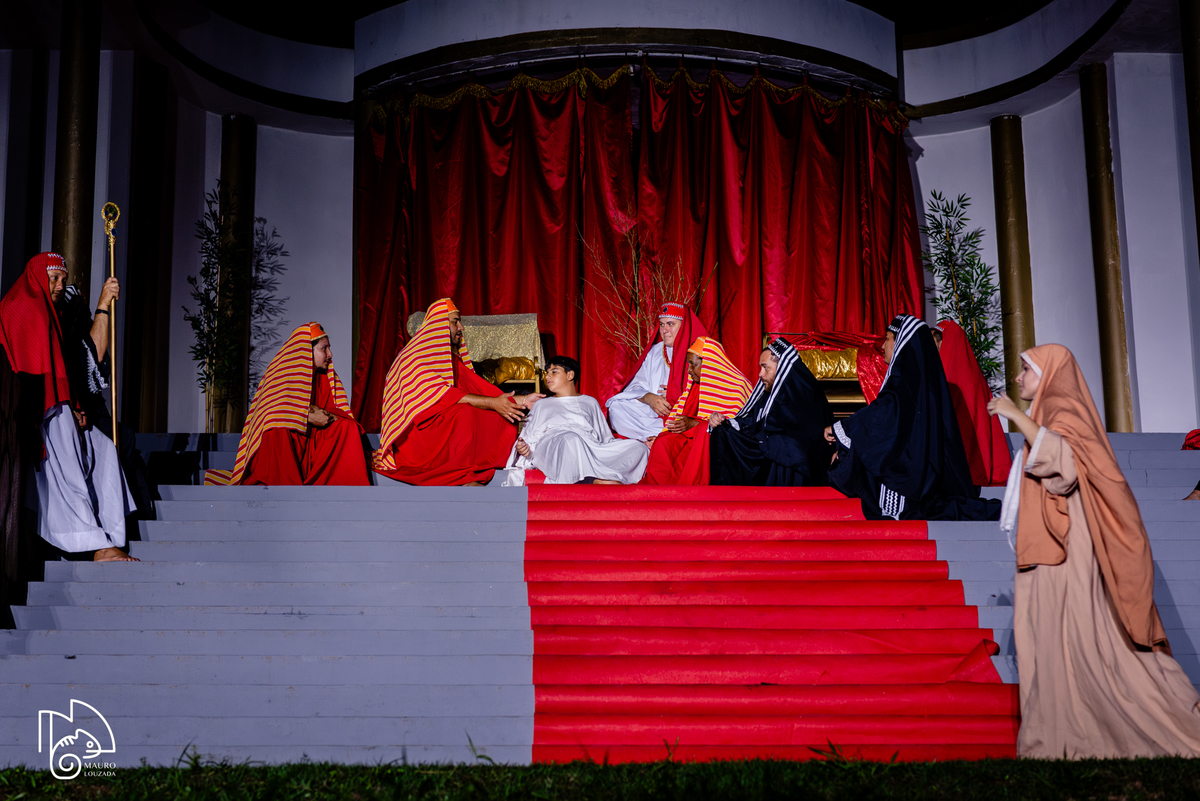 encenação-teatro-sacro-jesus-o-nazareno-2025-guaraná-aracruz-espirito-santo-es-paixão-de-cristo-mauro-louzada-fotografia