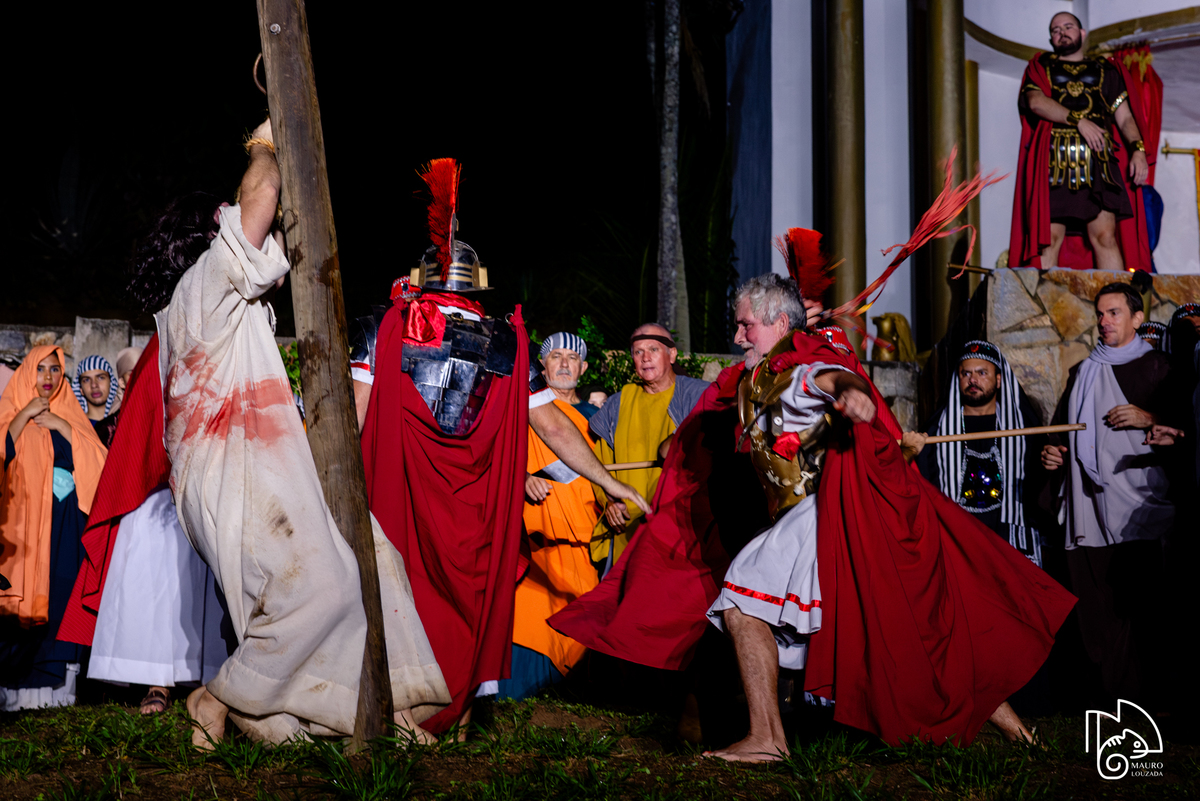 encenação-teatro-sacro-jesus-o-nazareno-2025-guaraná-aracruz-espirito-santo-es-paixão-de-cristo-mauro-louzada-fotografia