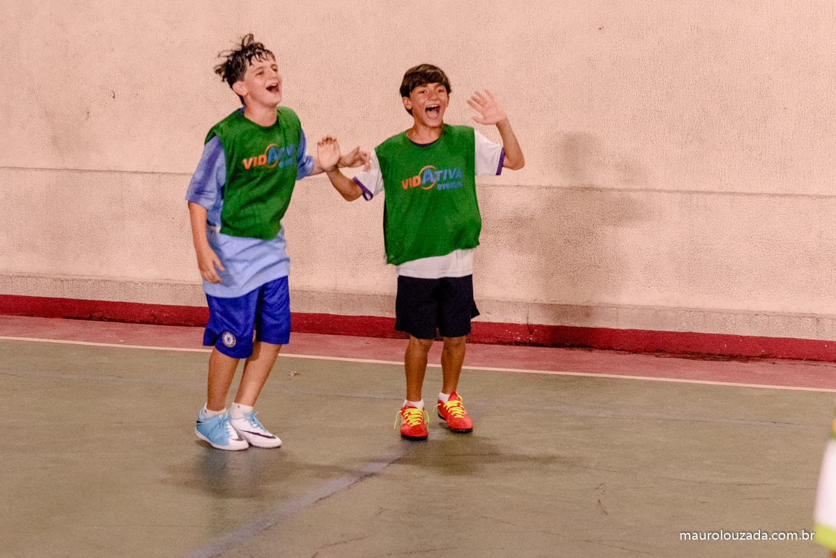 fotografia-aniversario-10anos-murilo-mourad-murilinho-vitoria-es-espirito-santo-grande-vitoria-mauro-louzada-festa-de-crianca-festa-com-futebol-com-amigos