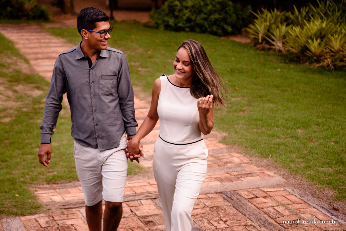 ensaio-pre-casamento-patricia-e-flavio-pousada-dos-cocais-praia-do-saue-aracruz-es-casal-mauro-louzada