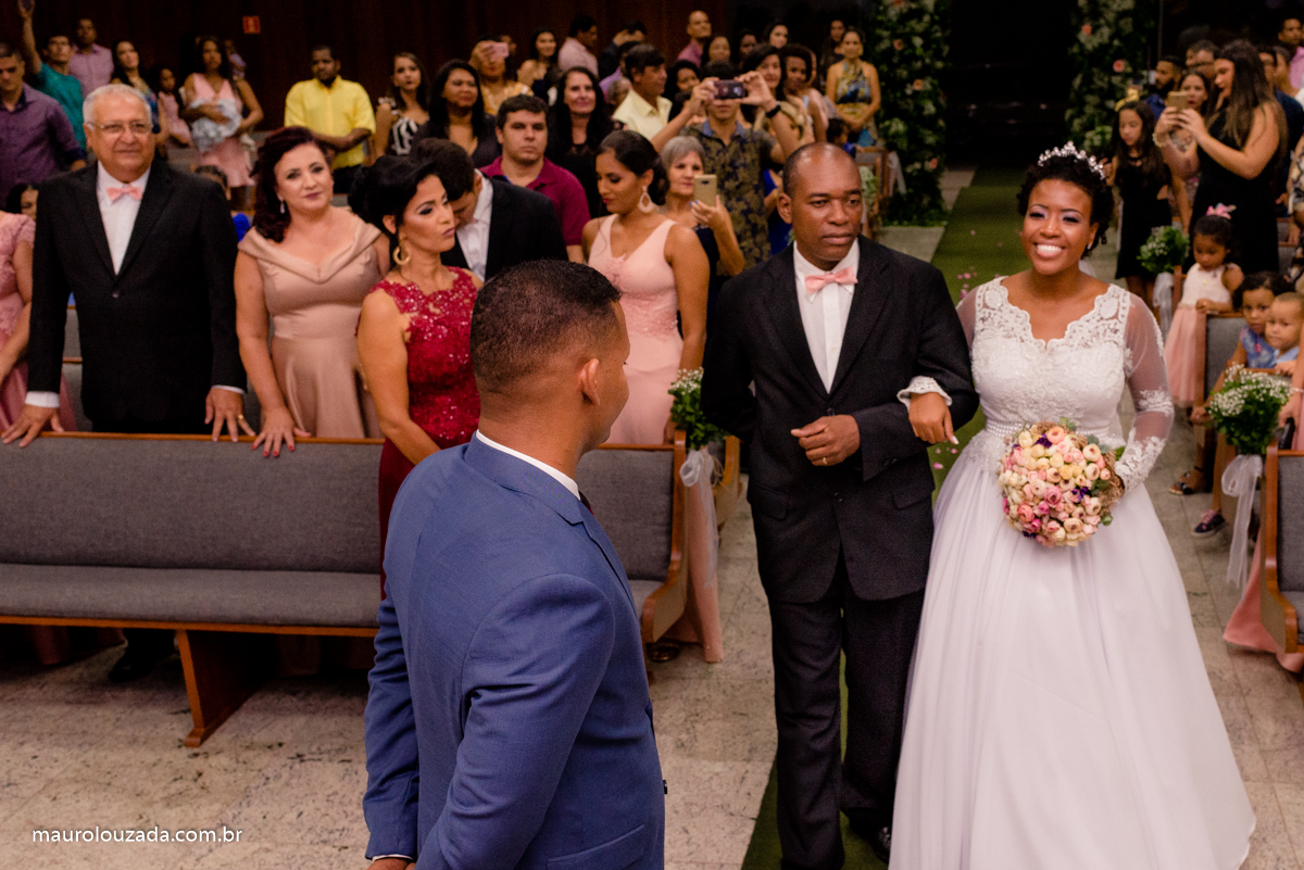 fotografia-casamento-religioso-cidade-de-aracruz-norte-espirito-santo-bairro-igreja-presbiteriana-jequitiba-kattiely-willeneuve-mauro-louzada-fotografia